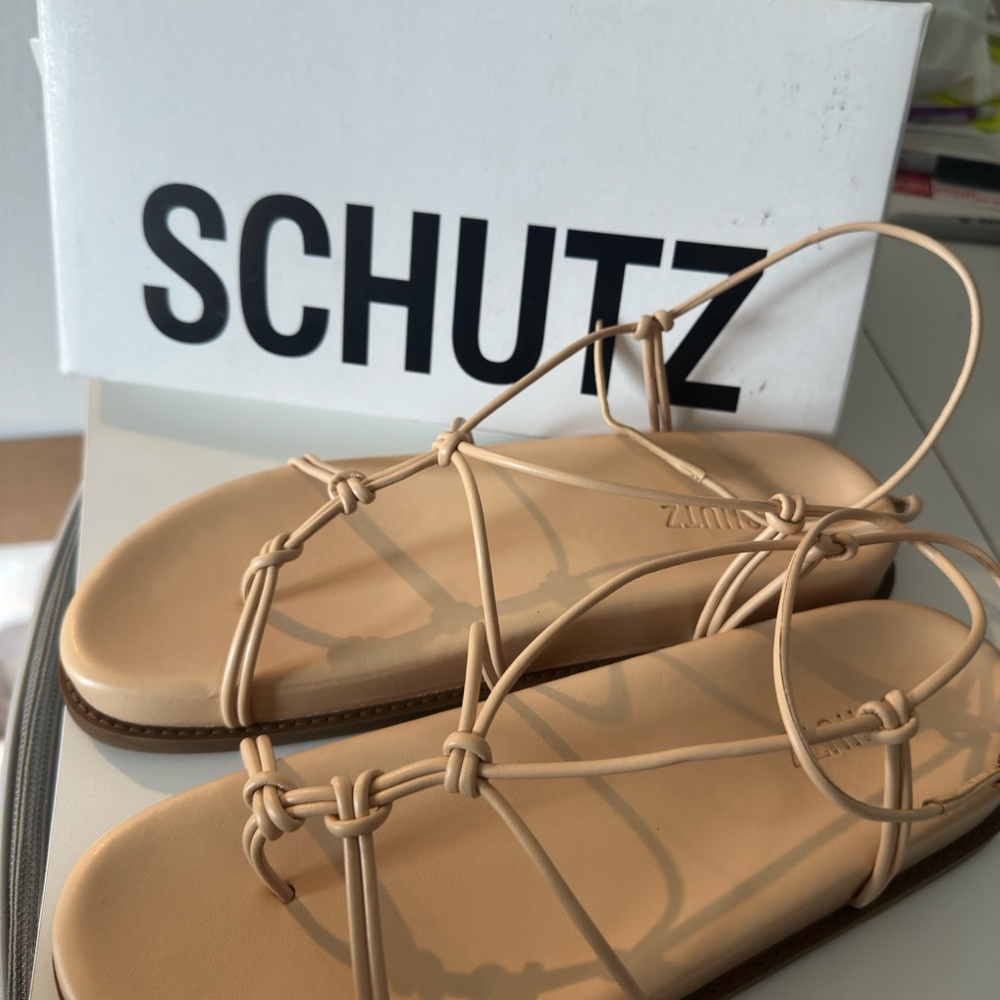 SCHUTZ Calabria sporty sandals
Size 9 
Brand new in box